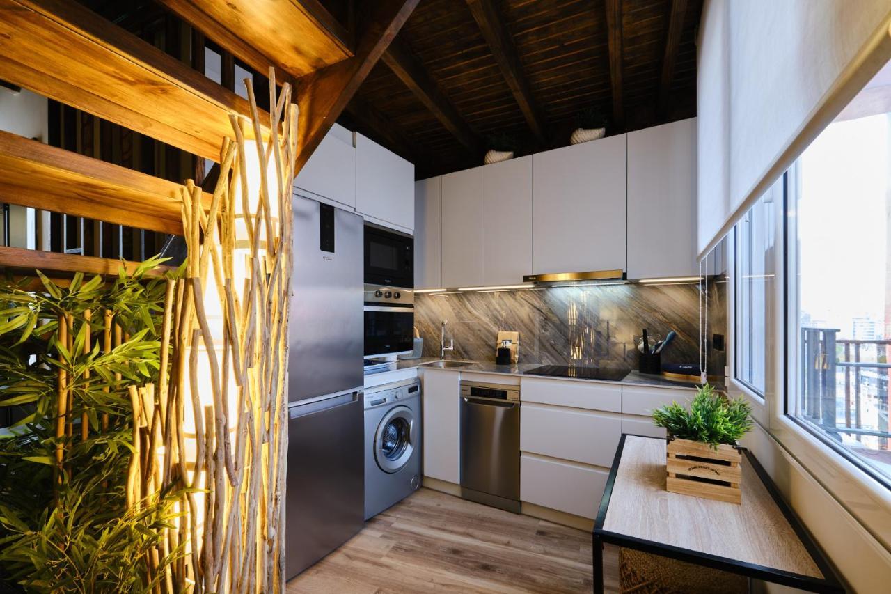 Ferienwohnung El Amarre - Navega En El Camarote De Un Navio Con Historia - Grupo Querbes Gijón Exterior foto